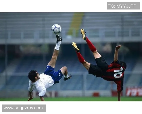 挑战足球巨星射门技巧 究竟谁能打破极限创造新纪录