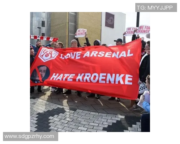 穿一号足球衣的球星是谁 他在足坛的传奇故事与辉煌成就