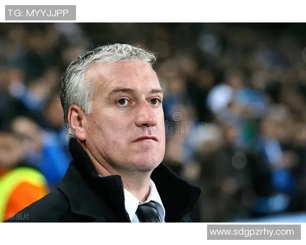 足坛巨星经典发型盘点展示球场内外最具魅力造型合集